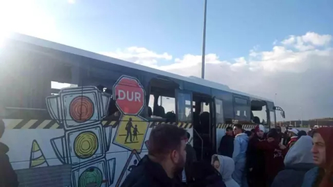 Göztepe ve Bandırmaspor Taraftarları Arasında Kavga