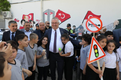 Edremit’te Trafik ve İlk Yardım Haftası Etkinliği