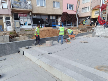 Büyükşehir ile Dursunbey’in çehresi güzelleşiyor