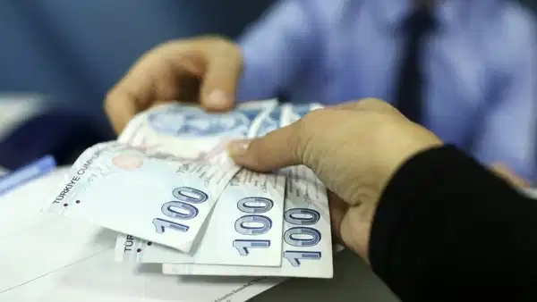 SGK uzmanı İsa Karakaş'tan asgari ücrete ara zam açıklaması: 'Adımların atılması artık kaçınılmaz'