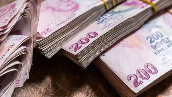 SGK uzmanı İsa Karakaş'tan asgari ücrete ara zam açıklaması: 'Adımların atılması artık kaçınılmaz'