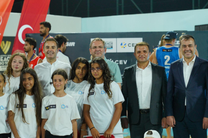 Ayvalık, Dünya Plaj Voleybolu Heyecanına Ev Sahipliği Yaptı