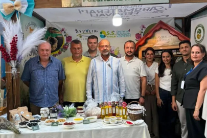 AYVALIK'IN YÖRESEL LEZZETLERİ 7. AROMATERAPİ FESTİVALİ'NDE BÜYÜK İLGİ GÖRDÜ