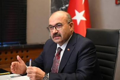 VALİ USTAOĞLU'NDAN 24 TEMMUZ GAZETECİLER VE BASIN BAYRAMI MESAJI