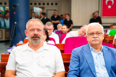 BAŞKAN DEVECİLER BÜYÜKŞEHİR MECLİSİNDE YENİ PARTİ GRUP BAŞKANVEKİLİ SEÇİLDİ
