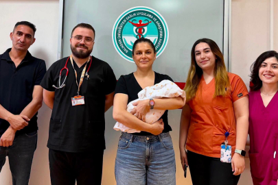 KARS’TAN BALIKESİR’E GETİRİLEN MİNİK BEBEK SAĞLIĞINA KAVUŞTU