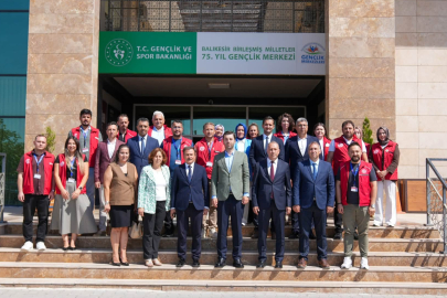 GENEL MÜDÜR EFENDİOĞLU BALIKESİR’DE GENÇLERLE BULUŞTU