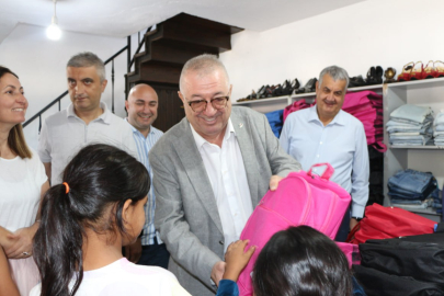 EDREMİT BELEDİYESİ’NDEN 500 ÖĞRENCİYE EĞİTİM DESTEĞİ