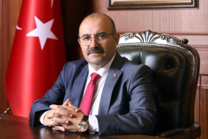VALİ USTAOĞLU ÖĞRENCİLERE SESLENDİ