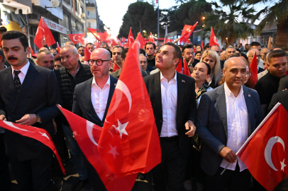 AKIN, MANYAS’TA FENER ALAYINA KATILDI