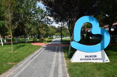 BÜYÜKŞEHİR 2,5 YILDA ŞEHRE 42 PARK ALANI KAZANDIRDI