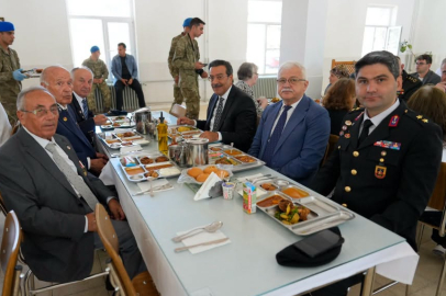 BURHANİYE’DE GAZİLER ONURUNA ANLAMLI BULUŞMA
