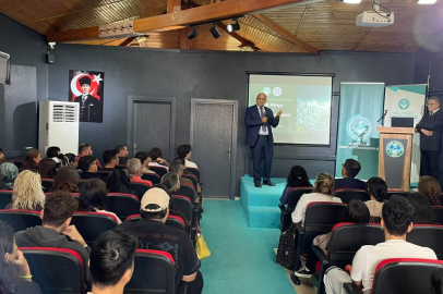 ALTINOLUK MYO’DA YENİ DÖNEM YAPAY ZEKÂ DERSİYLE BAŞLADI