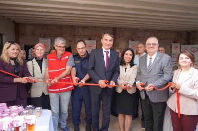 EDREMİT’TE SODAM KERMESİNDE DAYANIŞMA RÜZGARI