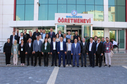 NİHAT ERZİ SAĞLIK-SEN’DE GÜVEN TAZELEDİ