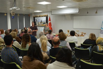 BAÇEM’DE EKŞİ MAYALI EKMEK YAPIMI ATÖLYESİ’NE YOĞUN İLGİ
