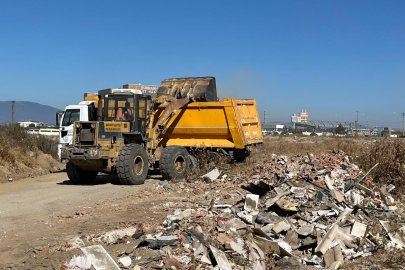 BURHANİYE BELEDİYESİ’NDEN KAÇAK MOLOZ DÖKÜMÜNE SIKI DENETİM