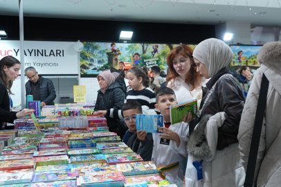 2. BALIKESİR KİTAP FUARI HAFTA SONU DOLDU TAŞTI